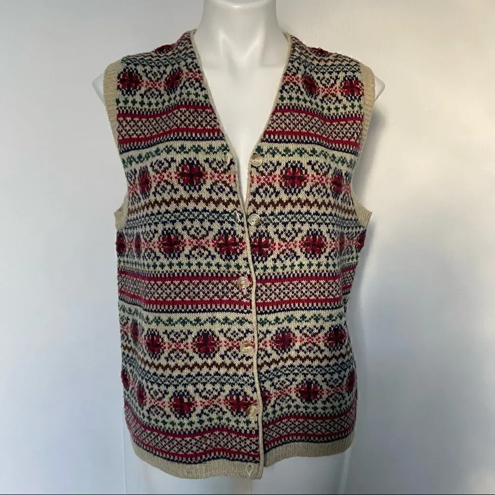 Vintage 70s Floral Embroidery  sweater Vest Faire Isle